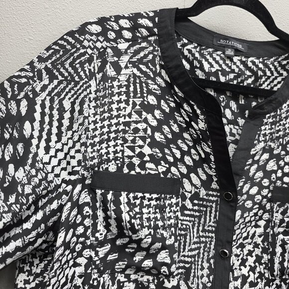 Notations Blouse Womens XL Black White Abstract Print Roll Tab Sleeve Top V Neck - Picture 2 of 10